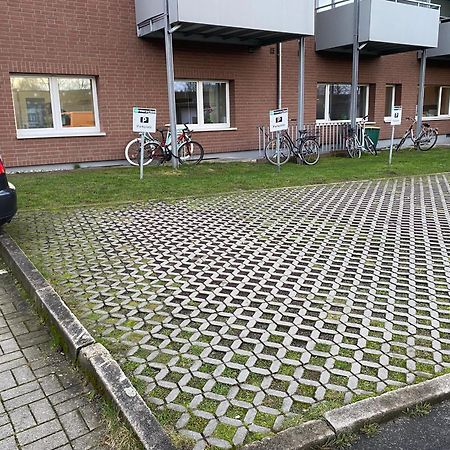 Design Apartment in City Lübeck with Terrace - Kingsize - 1,2km to city center - 62qm - Netflix Exterior foto