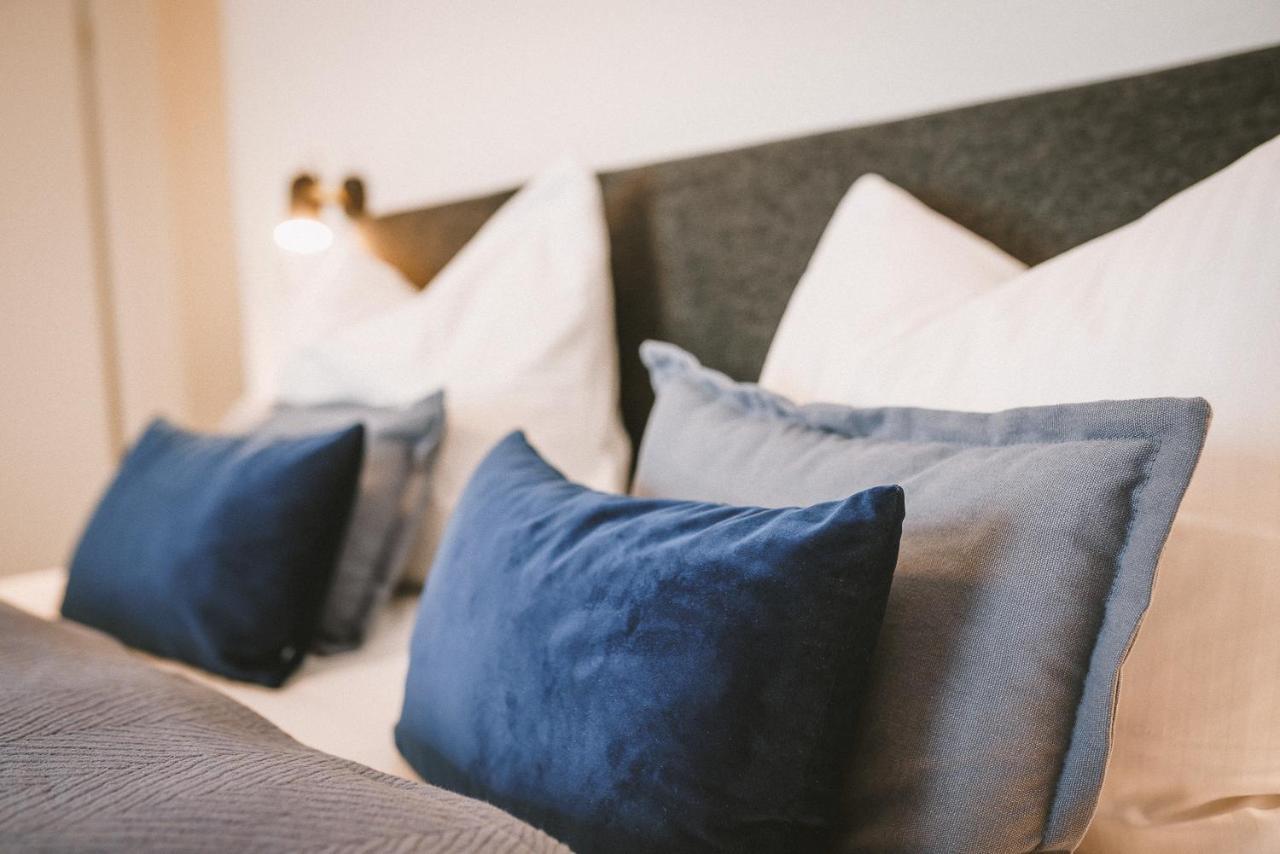 Design Apartment in City Lübeck with Terrace - Kingsize - 1,2km to city center - 62qm - Netflix Exterior foto