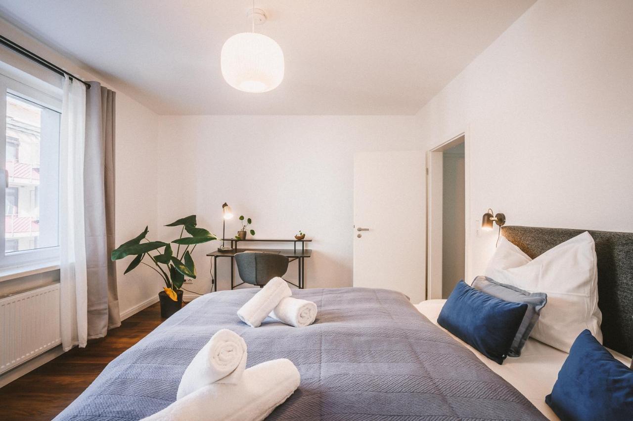 Design Apartment in City Lübeck with Terrace - Kingsize - 1,2km to city center - 62qm - Netflix Exterior foto